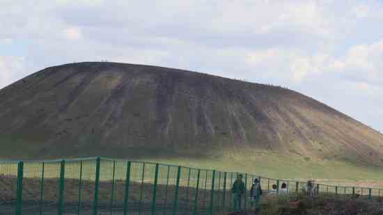 姓薄女孩两个字