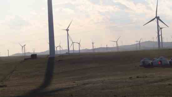 三角洲行动女生游戏